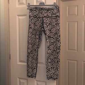 Lululemon B&W Printed Leggings